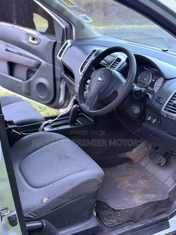 Nissan Wingroad 2006 Silver