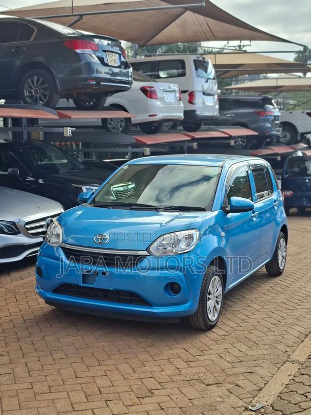 Toyota Passo 2018 Blue