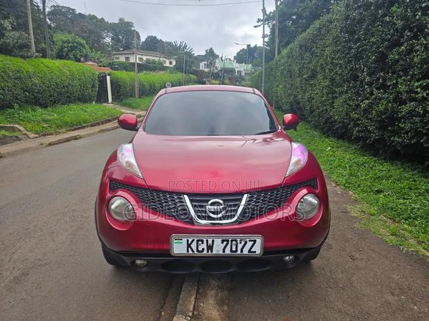 Nissan Juke 2012 Red