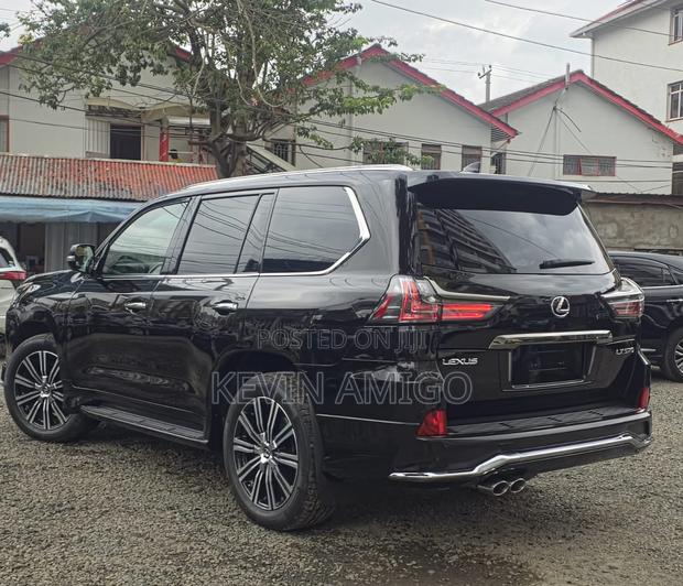 Lexus LX 2020 Black