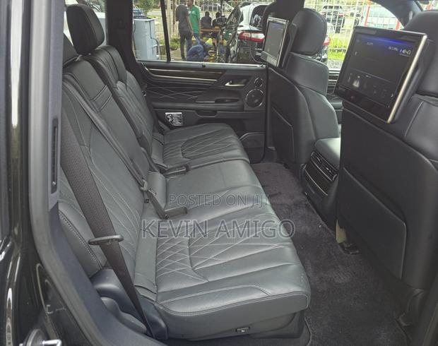 Lexus LX 2020 Black