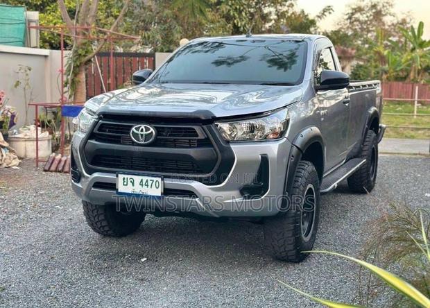 Toyota Hilux Revo Single Cab Deisel 2.8 AWD 2019 Gray