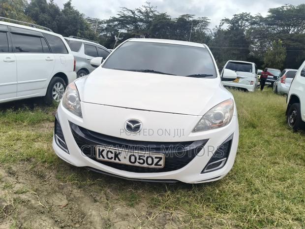 Mazda Axela 2009 White