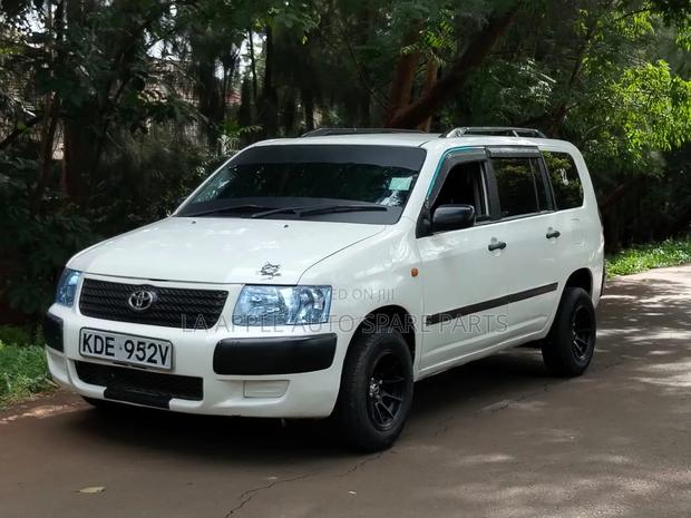 Toyota Succeed SV Premium 2014 White