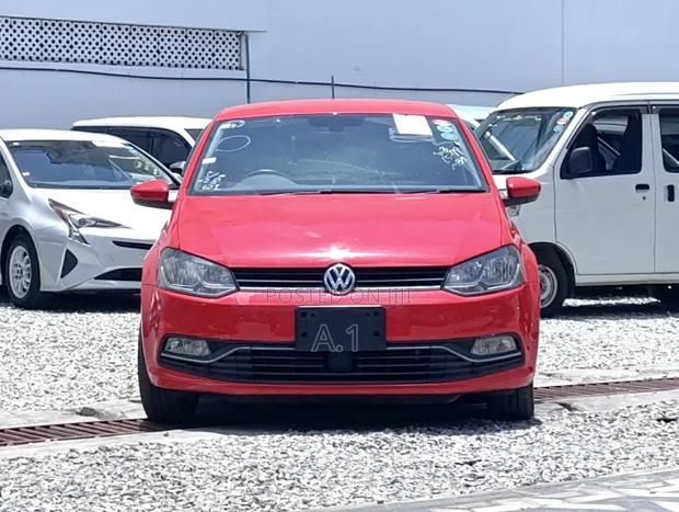 Volkswagen Polo 2018 Red