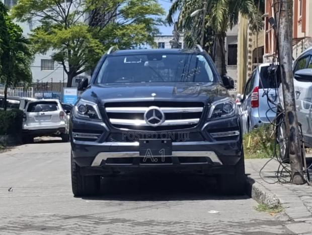 Mercedes-Benz GL-Class 2016 Blue