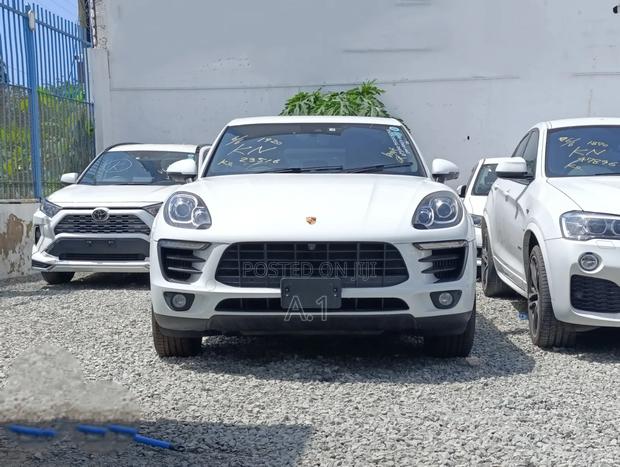 Porsche Macan 2018 White