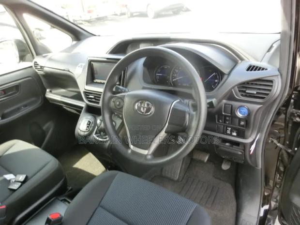 Toyota Noah 2019 Black