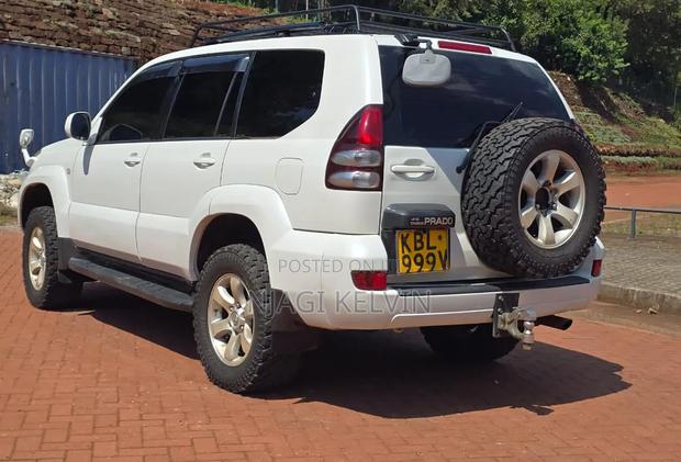 Toyota Land Cruiser Prado 2004 Pearl