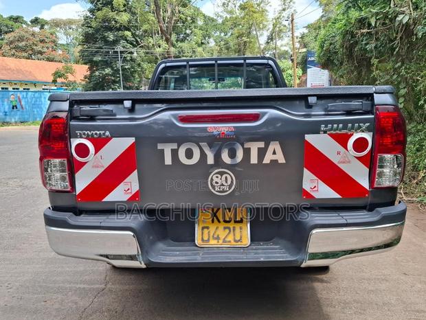 Toyota Hilux Revo Single Cab Deisel 2.4 RWD 2017 Gray