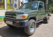 Toyota Land Cruiser 2014 Green for sale