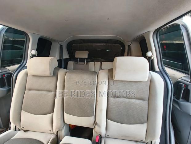 Mazda Verisa 2007 Silver