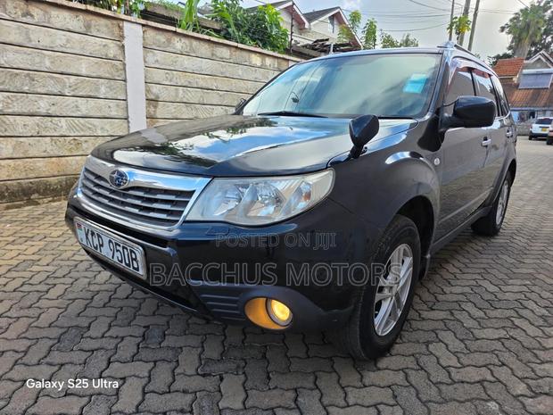 Subaru Forester 2010 Black