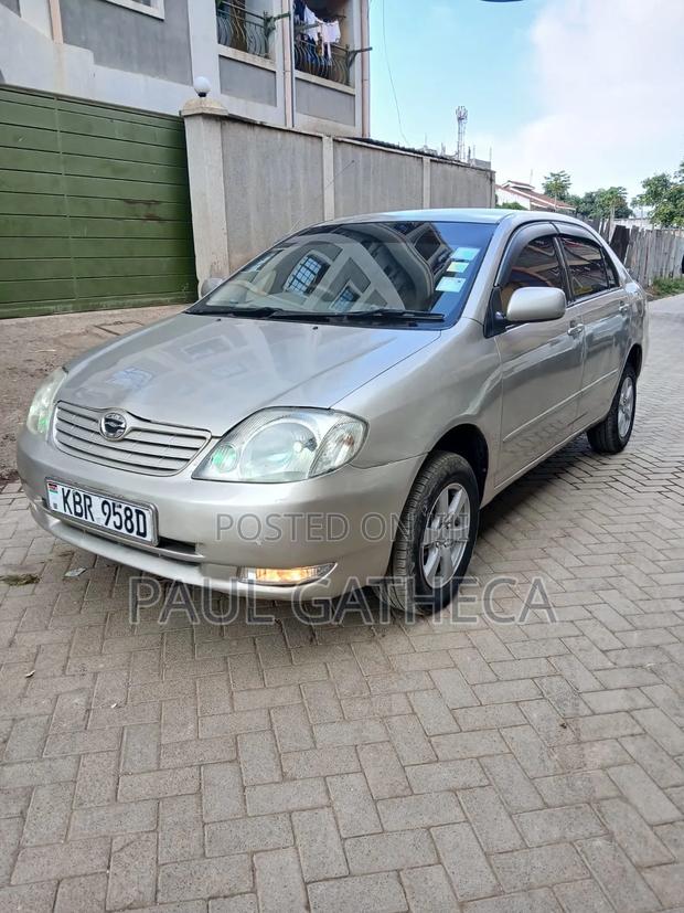 Toyota Corolla 2005 Gold