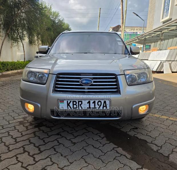 Subaru Forester 2005 Gold