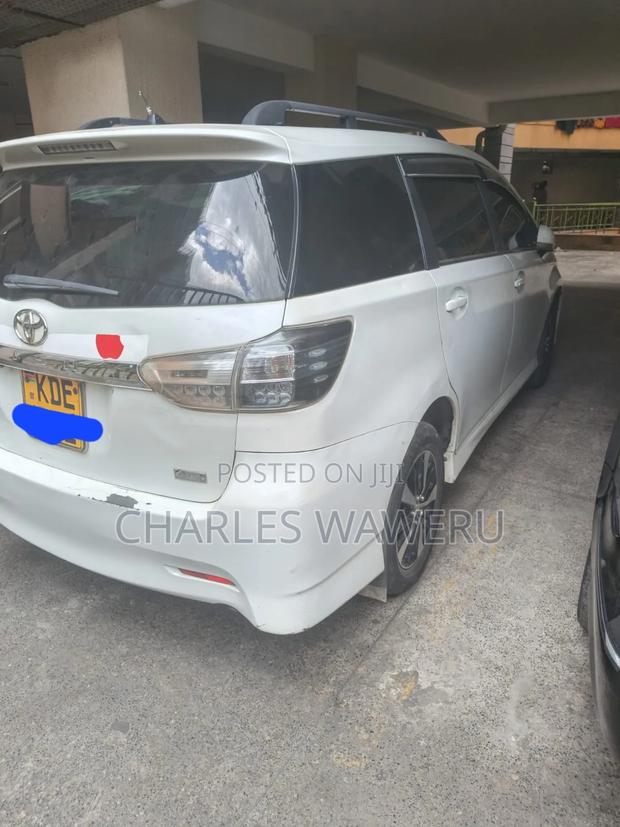 Toyota Wish 2014 White