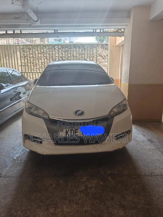 Toyota Wish 2014 White