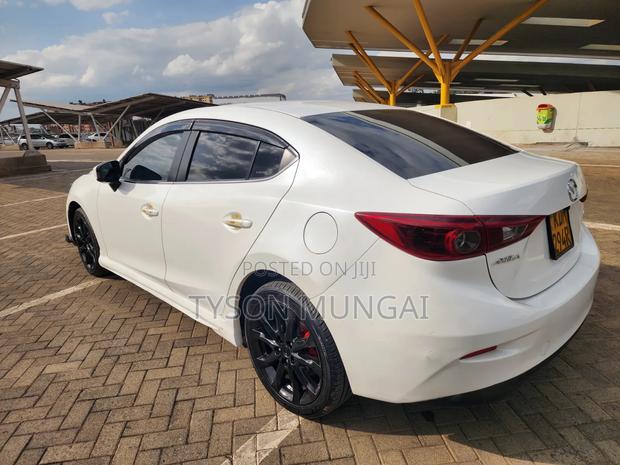 Mazda Axela 2016 White