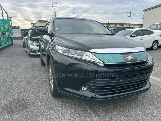 Toyota Harrier 2019 Black