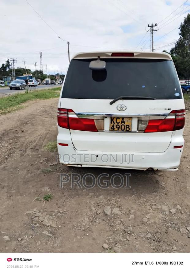 Toyota Alphard 2.4 Hybrid AWD 2007 White