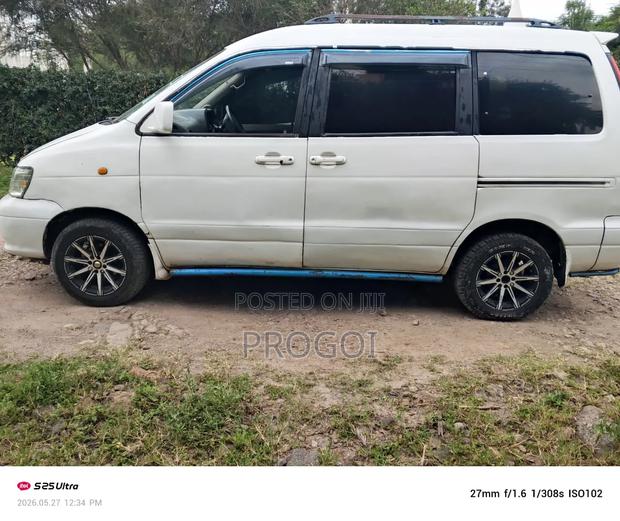 Toyota TownAce 2000 White