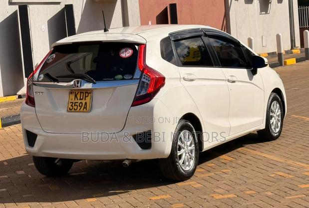 Honda Fit 2016 White