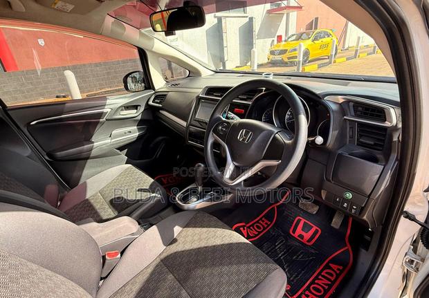 Honda Fit 2016 White