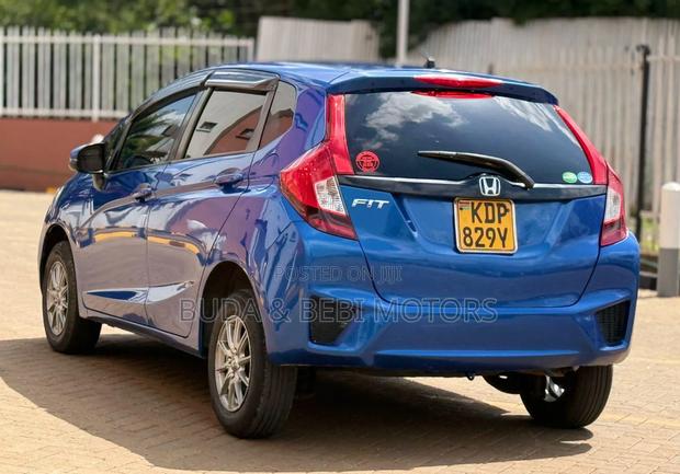 Honda Fit 2016 Blue