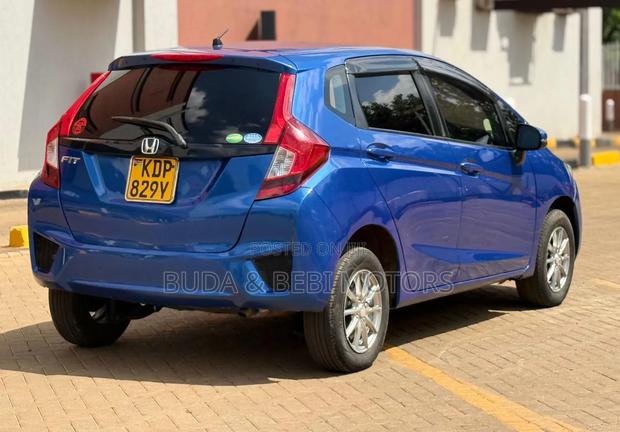 Honda Fit 2016 Blue