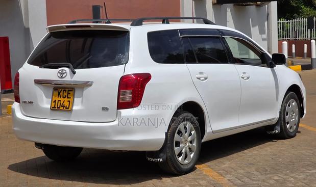 Toyota Corolla Fielder 2008 White