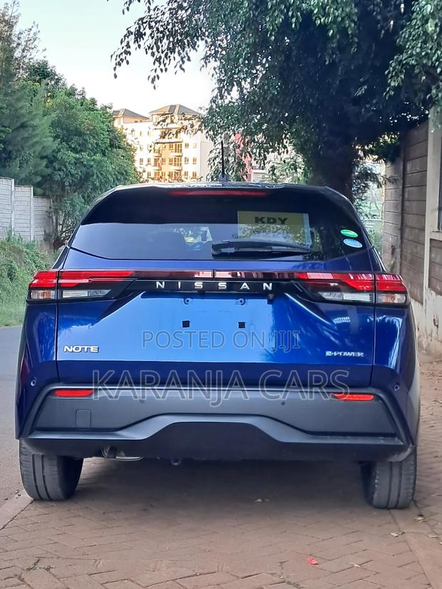 Nissan Note 1.2 Hybrid 2021 Blue