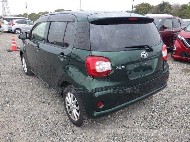 Toyota Passo 2019 Green