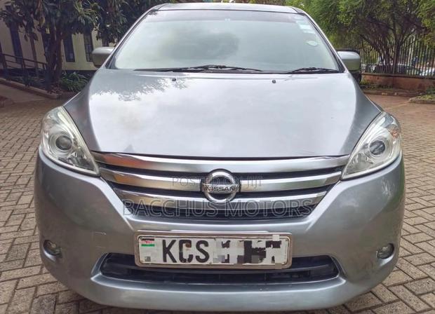 Nissan Lafesta 2012 Gray