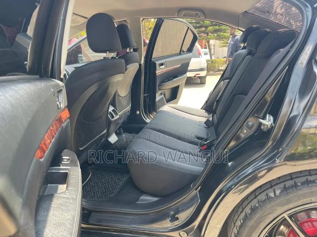 Subaru Legacy 2010 Black