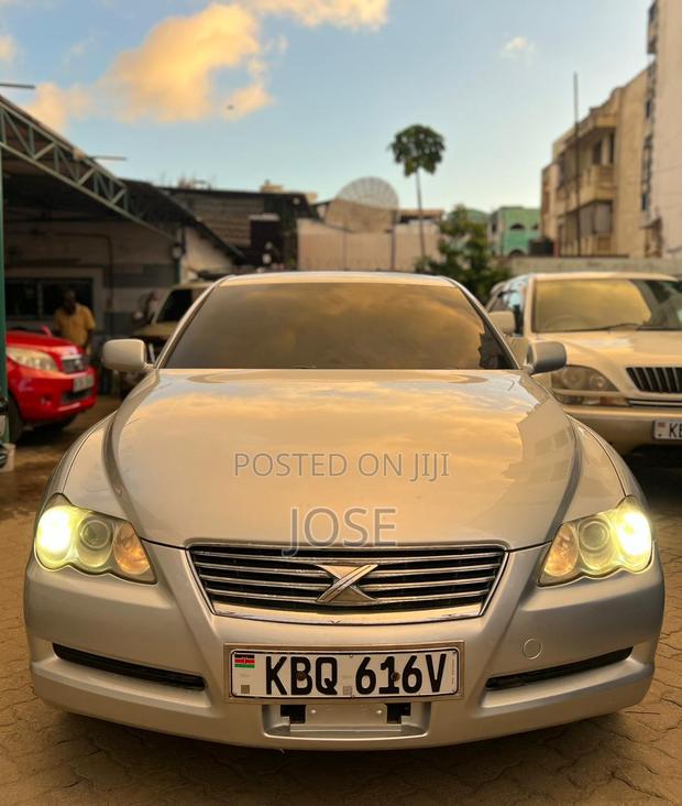 Toyota Mark X 2005 Silver