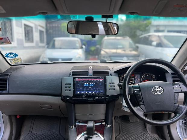Toyota Mark X 2005 Silver