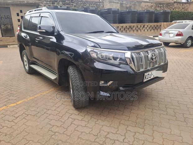 Toyota Land Cruiser Prado 2016 Black