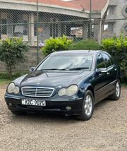 Mercedes-Benz C200 2004 Green for sale