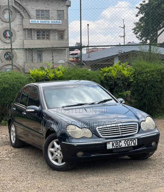 Mercedes-Benz C200 2004 Green