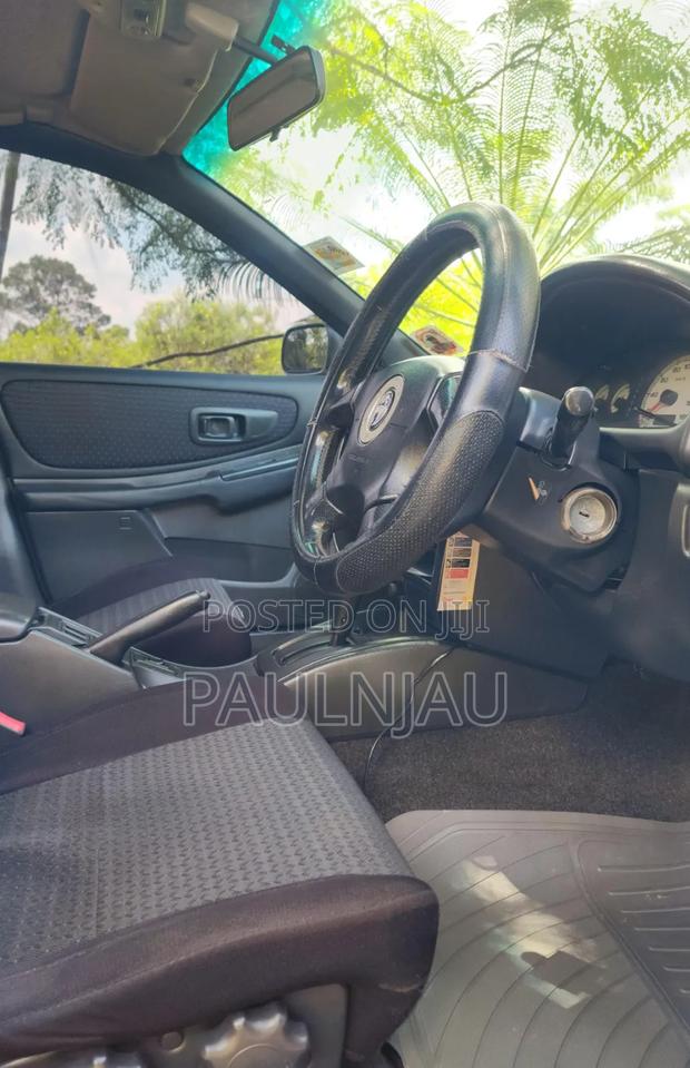 Subaru Impreza 2000 Silver