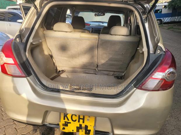 Nissan Tiida 2008 Beige