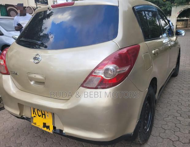 Nissan Tiida 2008 Beige