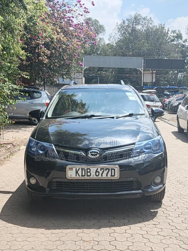 Toyota Corolla Fielder 2014 Matt Black
