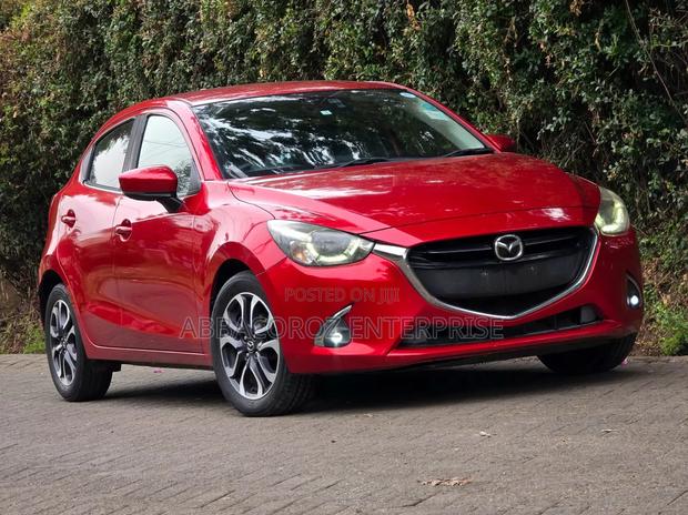 Mazda Demio 2017
