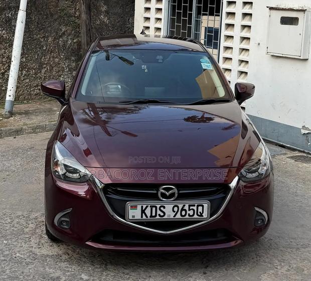 Mazda Demio 2017 Maroon