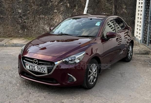 Mazda Demio 2017 Maroon