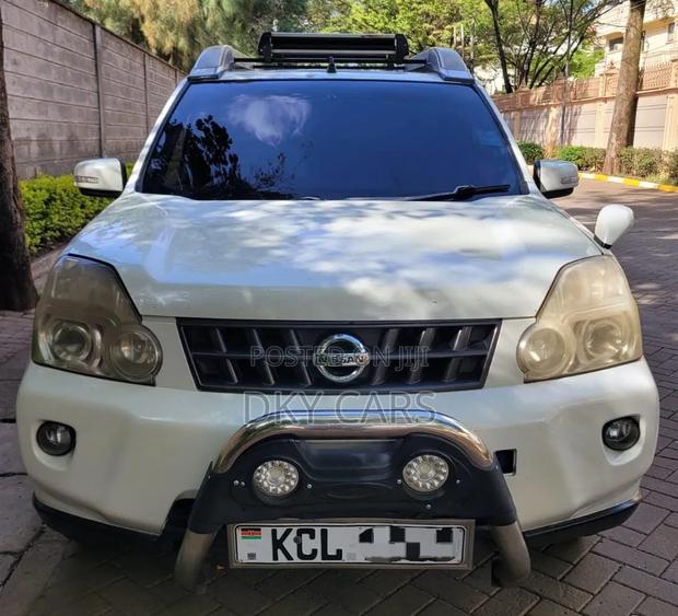 Nissan X-Trail 2010 White