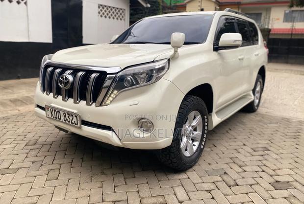 Toyota Land Cruiser Prado 2015 White