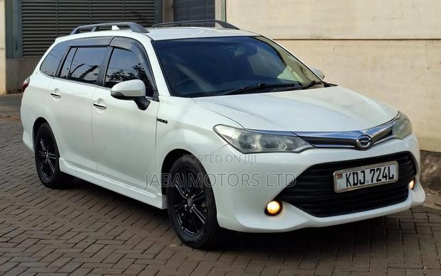 Toyota Corolla Fielder 2015 White