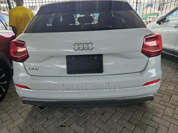 Audi Q2 2020 White